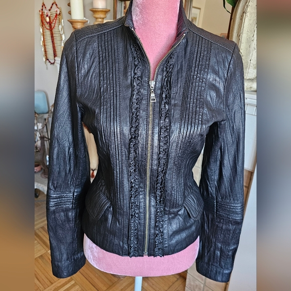 Danier Black Leather Bomber Jacket. Moto Jacket. - Picture 3 of 14